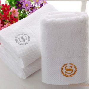 khăn tắm khách sạn 70x140
